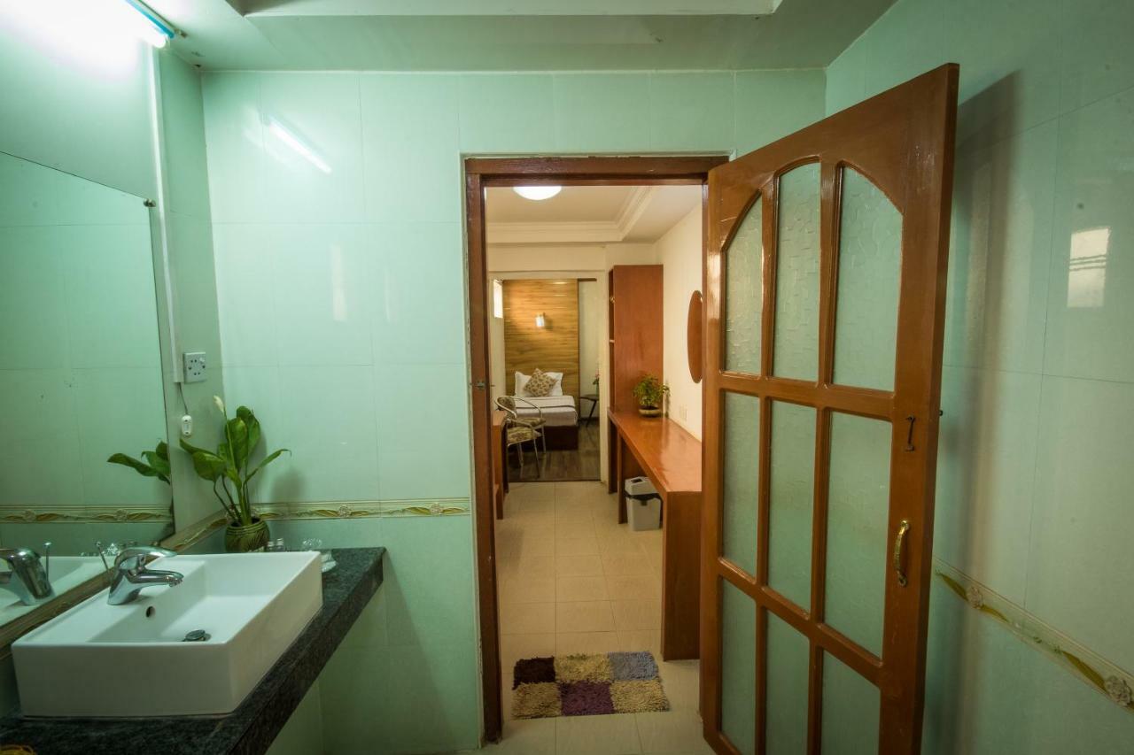 Green Land Motel Bagan Esterno foto